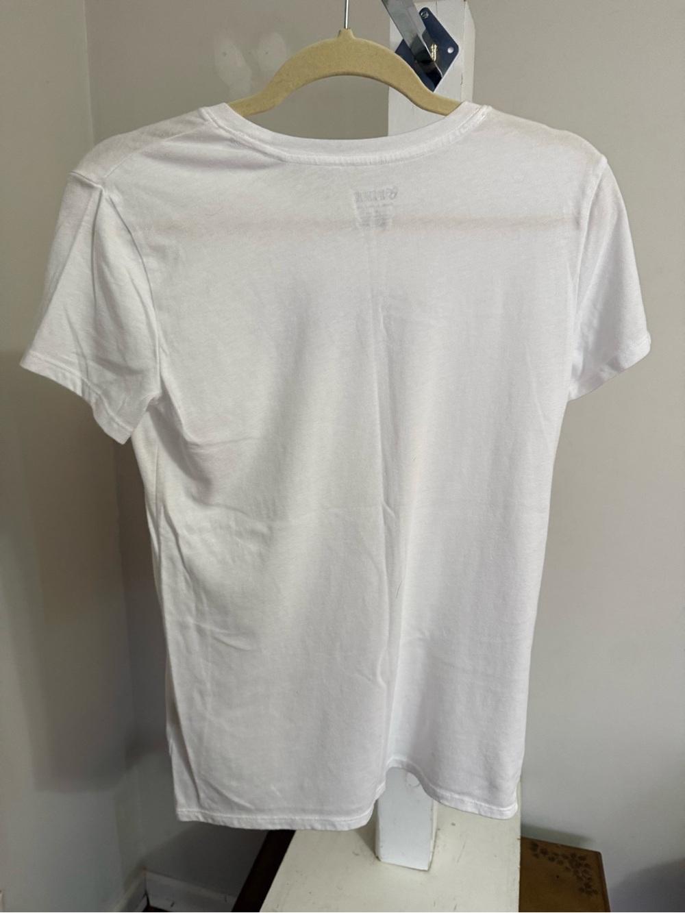Victoria's Secret PINK Everyday Crew Tee - Picture 5 of 7